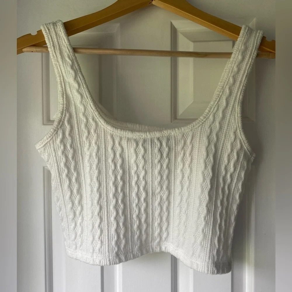 Forever 21 White Textured Cropped Tank Top Size L - Picture 5 of 7